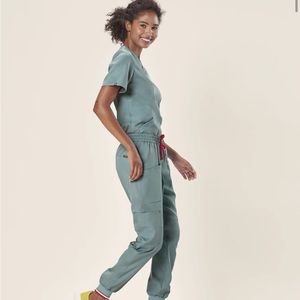 Mediclo scrub set size small